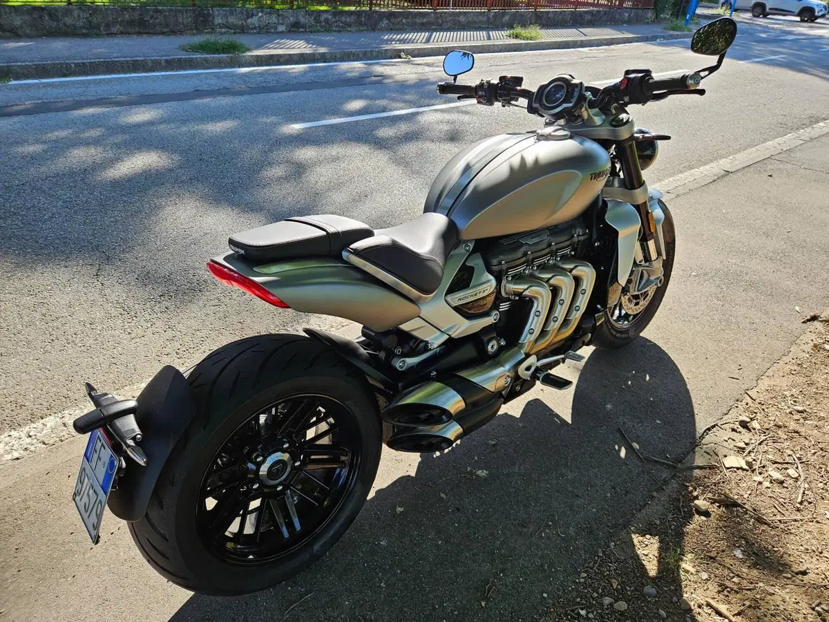 Triumph Rocket 3 R (2021 - 24) (8)
