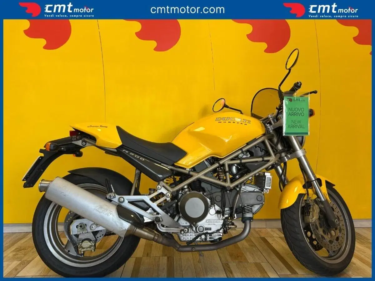 Ducati Monster 900 (1997 - 98)