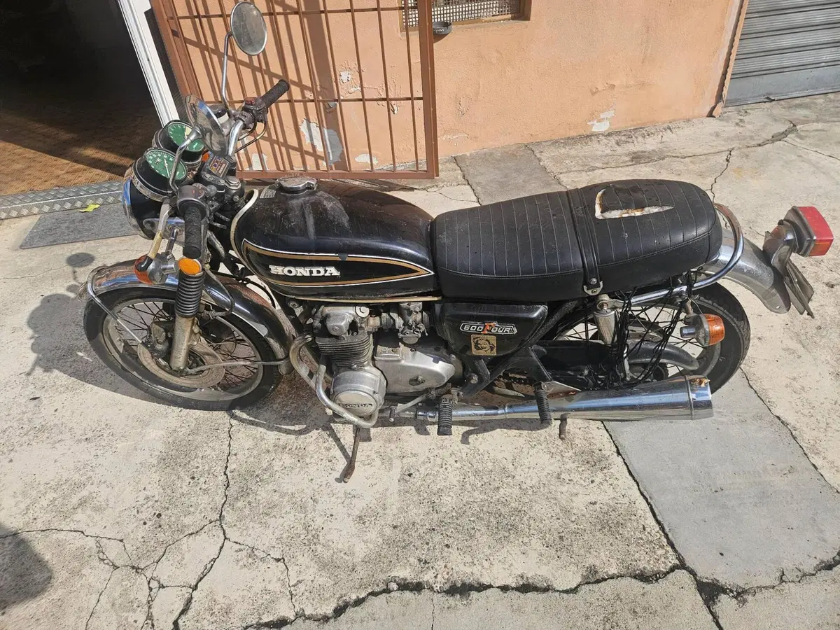 Honda FOUR 500 (2)