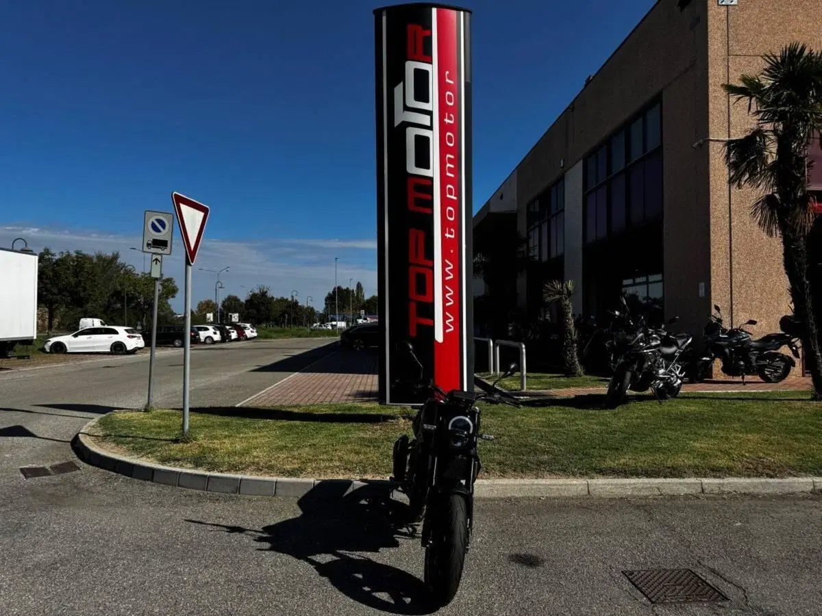 Benelli Leoncino 125 (2022 - 25) (6)