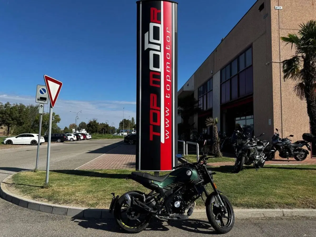 Benelli Leoncino 125 (2022 - 25) (5)