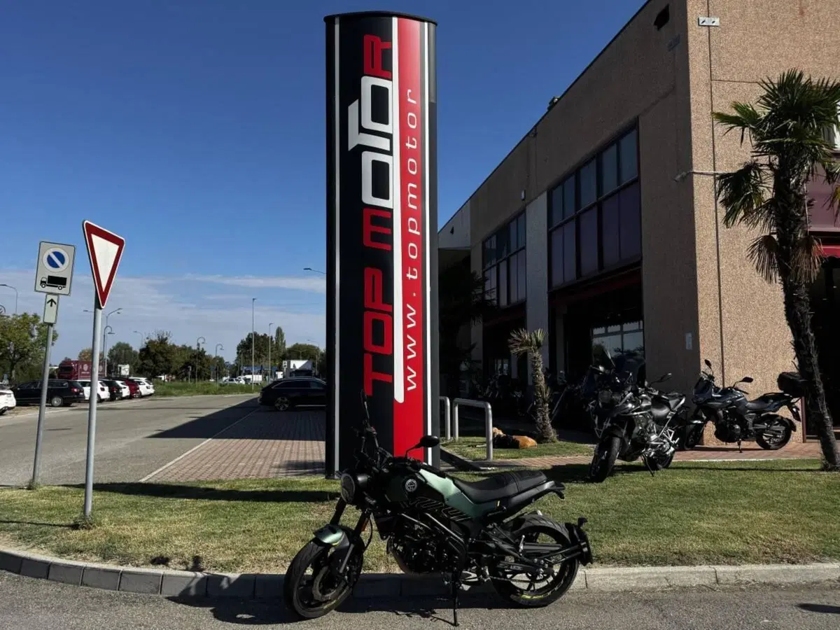 Benelli Leoncino 125 (2022 - 25) (3)