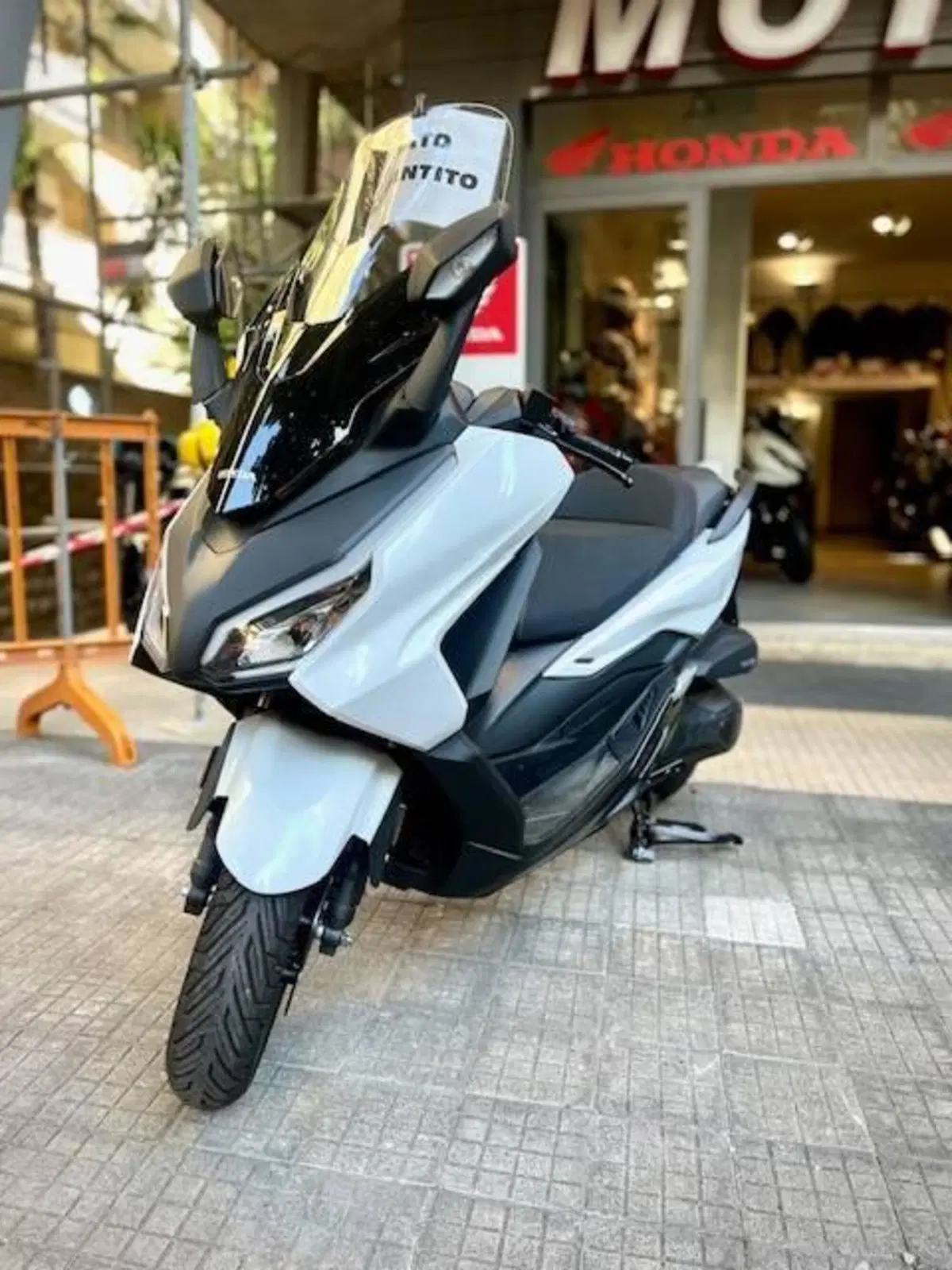 Honda Forza 350 (2025 - 26) (2)