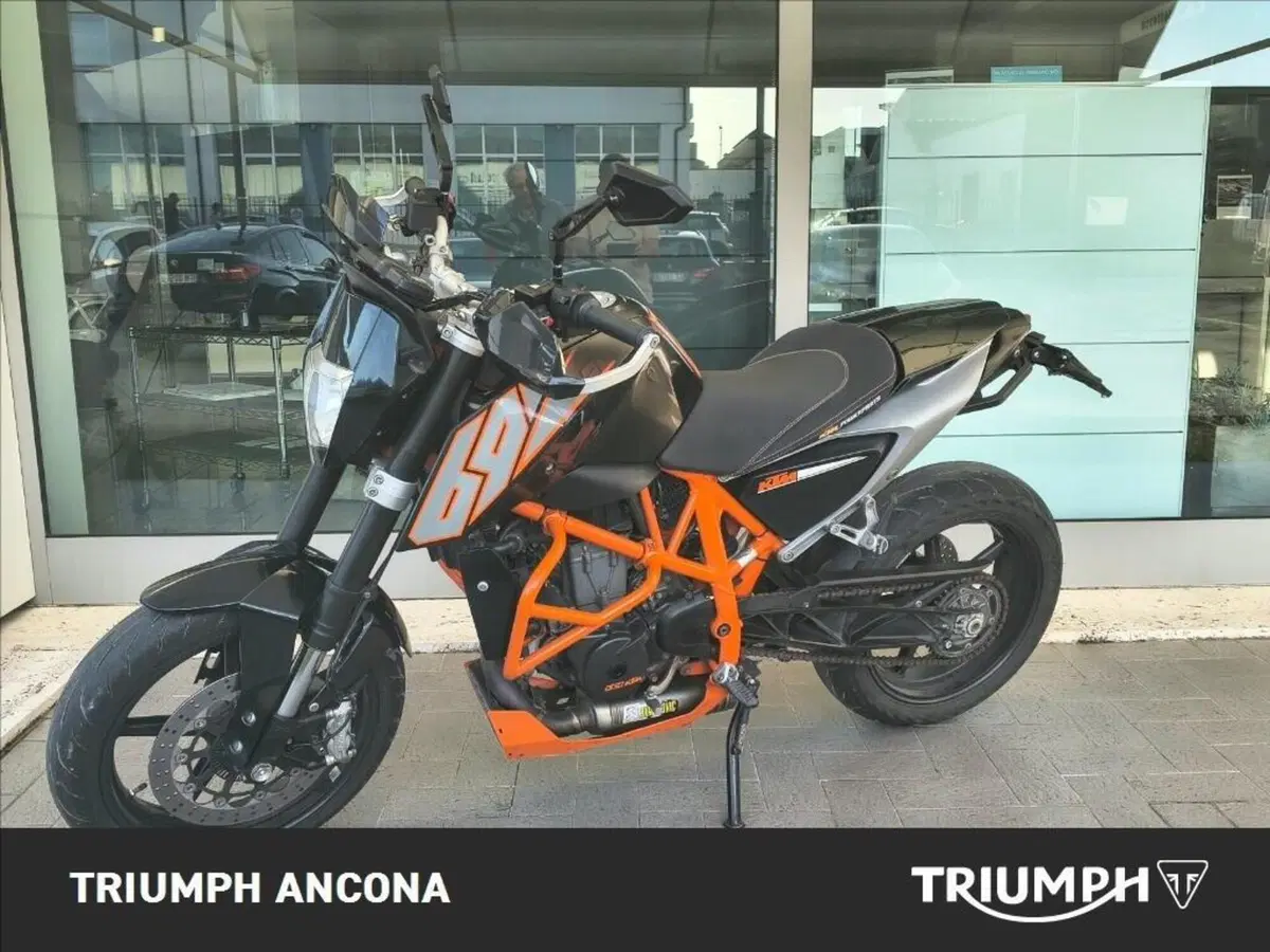 KTM 690 Duke (2012 - 16) (2)