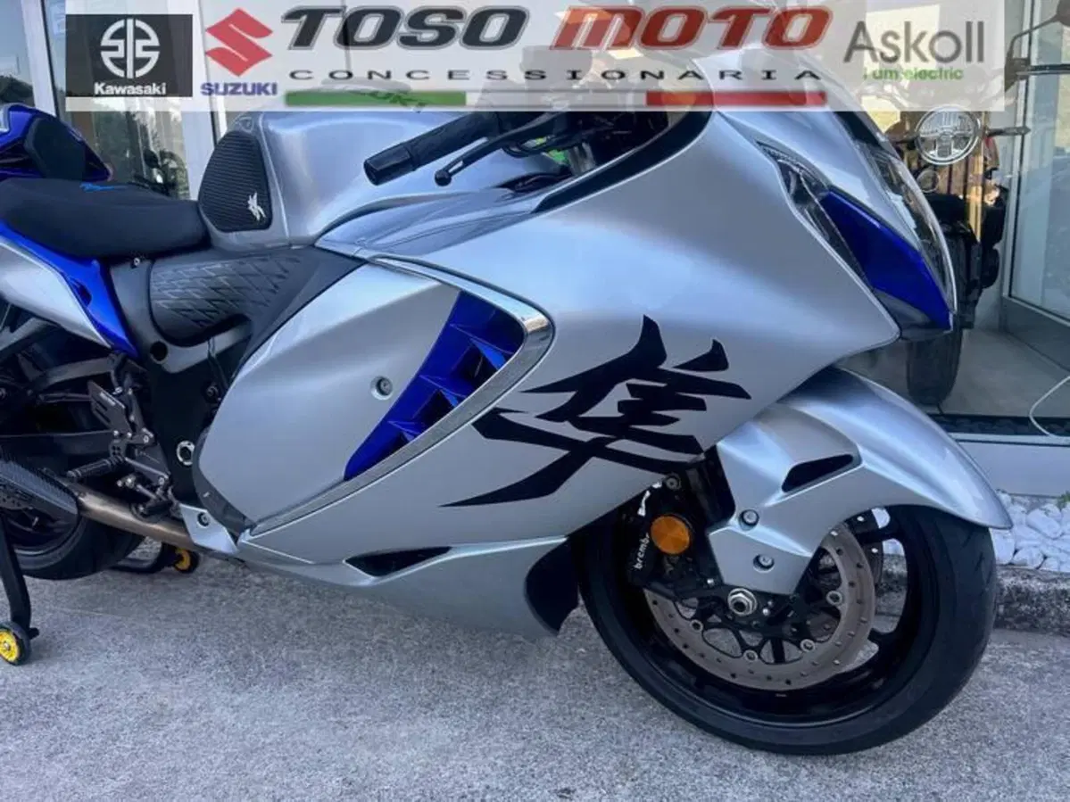 Suzuki GSX 1300 R Hayabusa (2025) (11)