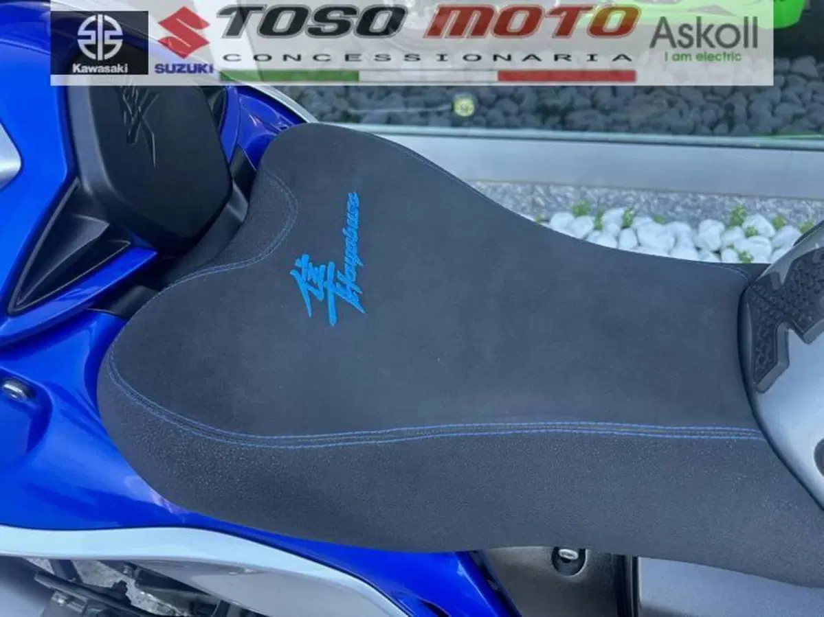 Suzuki GSX 1300 R Hayabusa (2025) (12)