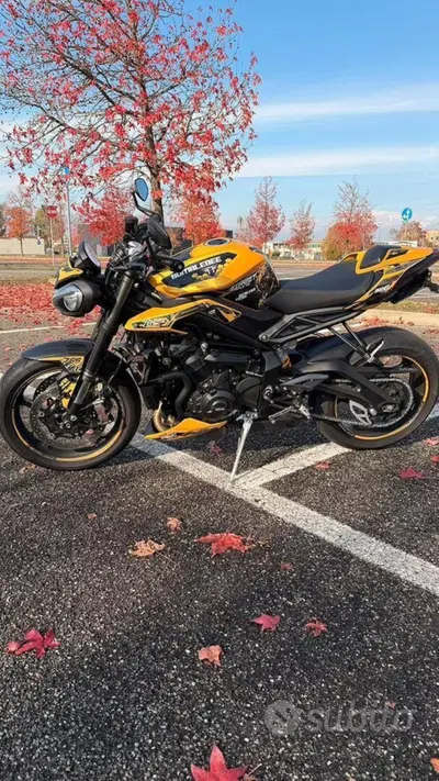 Triumph Street Triple 765 RS (2023 - 26) usata