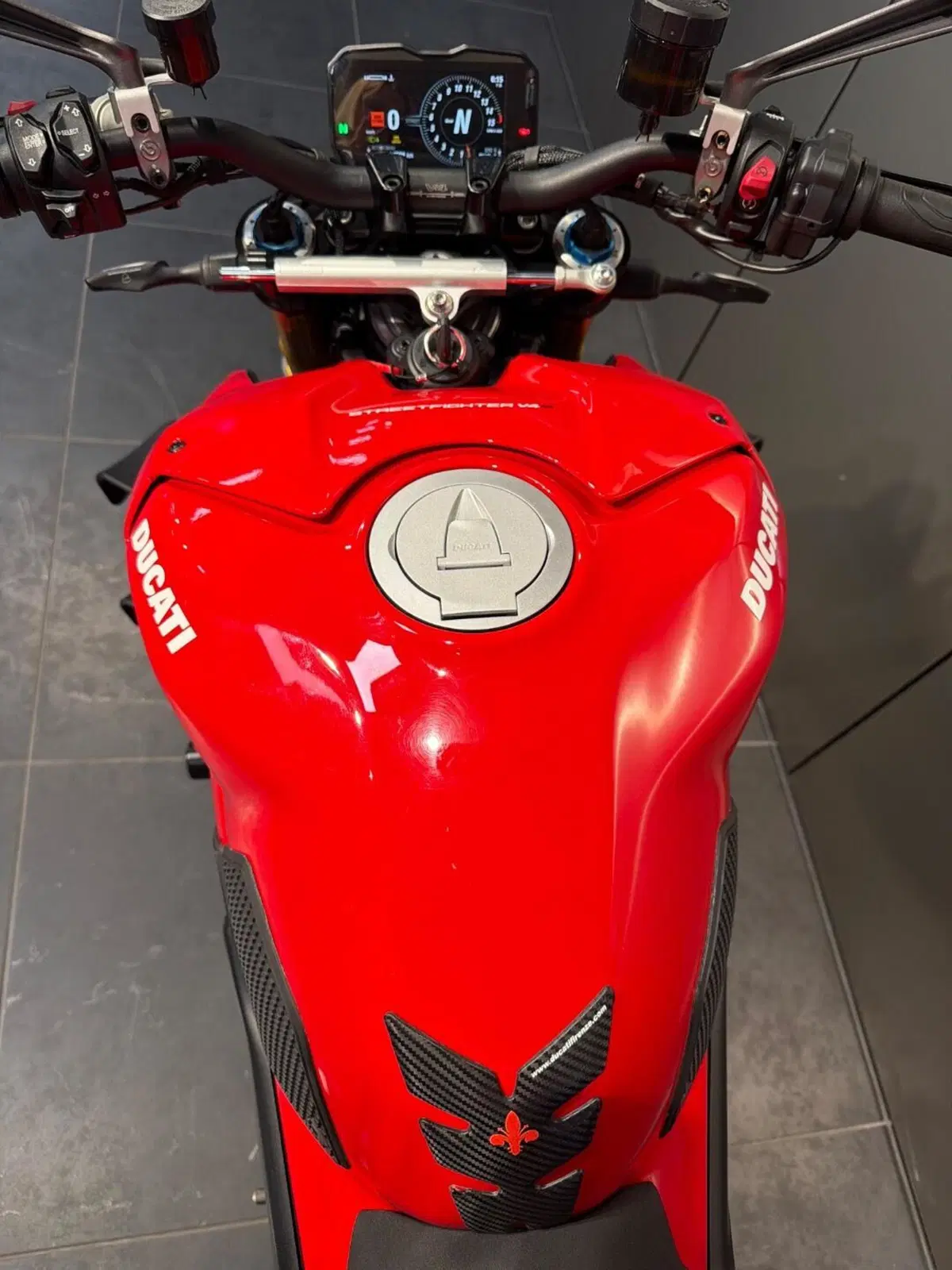 Ducati Streetfighter V4 1100 S (2021 - 22) (16)