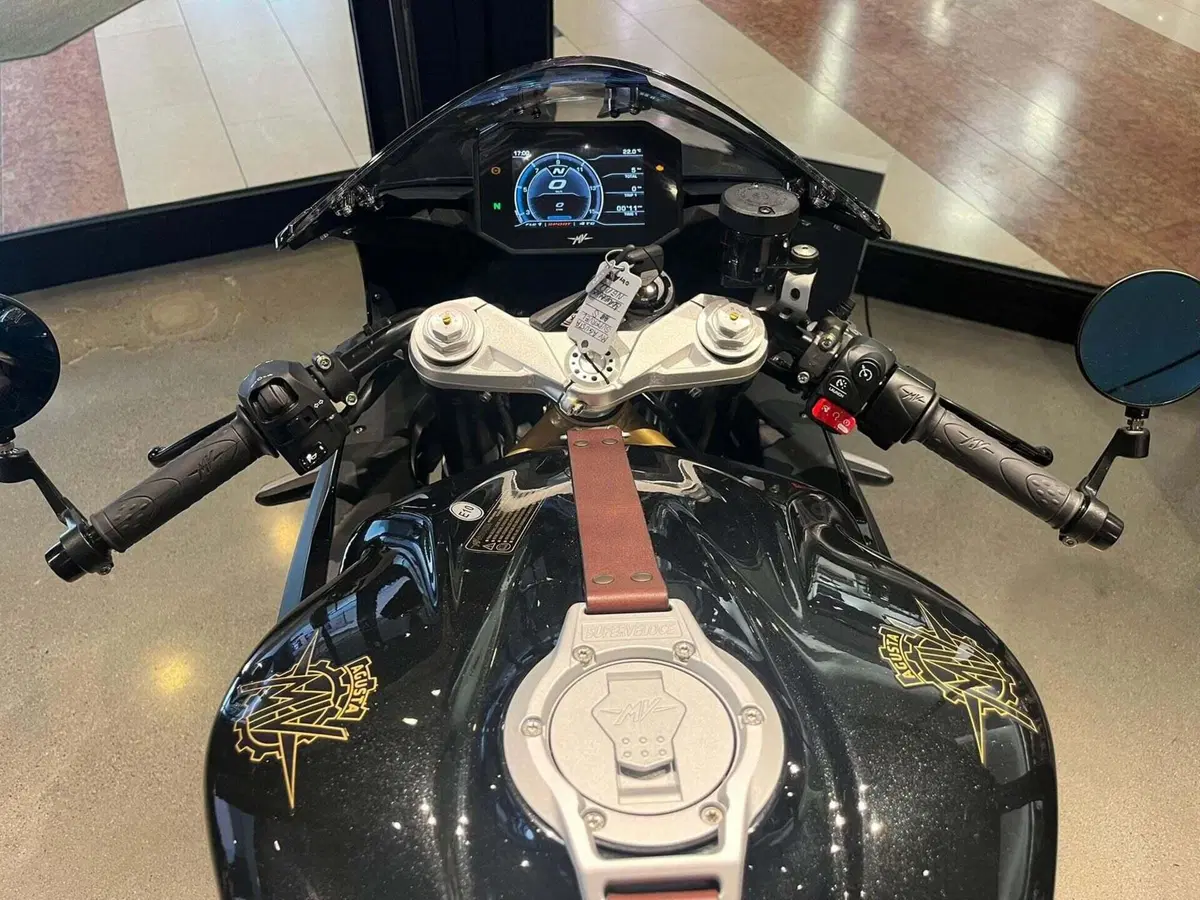 MV Agusta Superveloce 800 S (2021 - 25) (10)