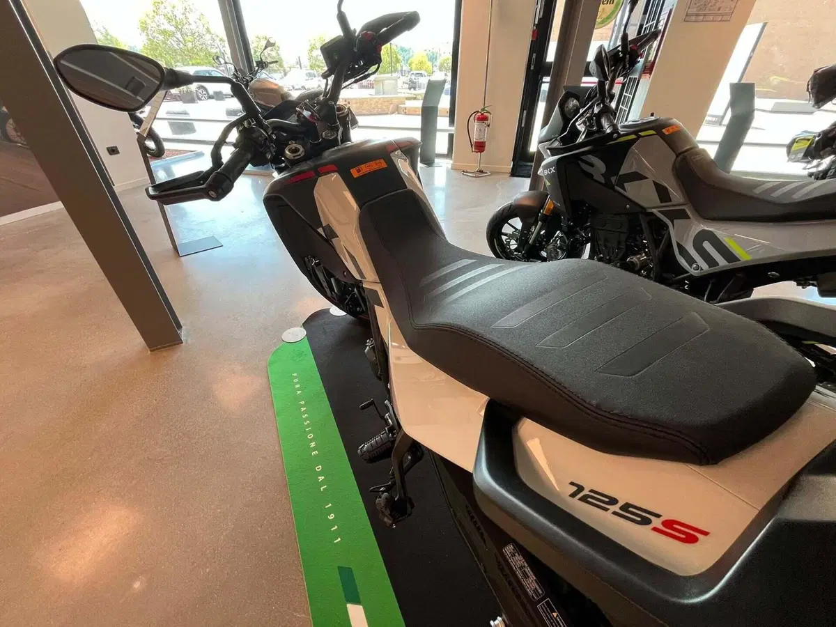 Benelli BKX 125 S (2026) (6)