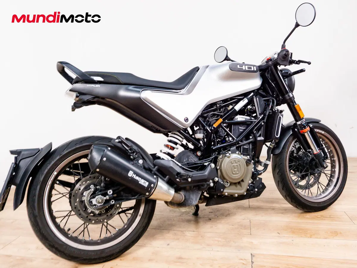 Husqvarna Svartpilen 401 (2024 - 26) (3)