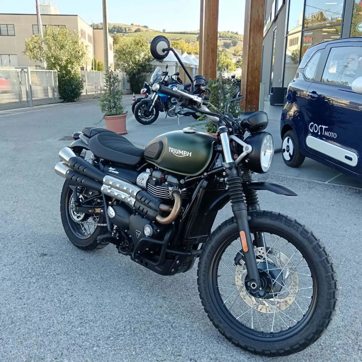 Triumph Street Scrambler 900 (2017 - 18) (2)