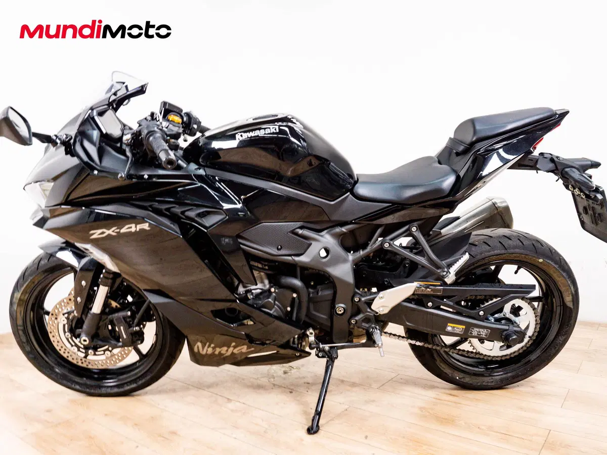 Kawasaki Ninja ZX-4RR (2024 - 26) (6)