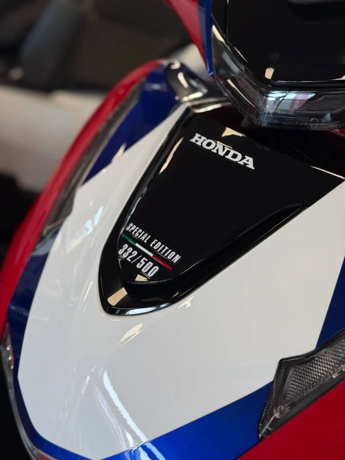 Honda SH 125 HRC Limited Edition (2026) (2)