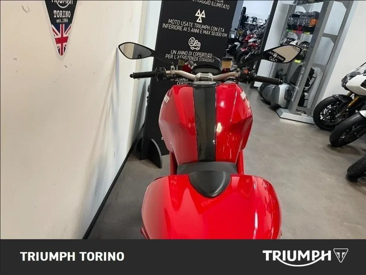 Ducati Monster 1100 (2009 - 10) (5)