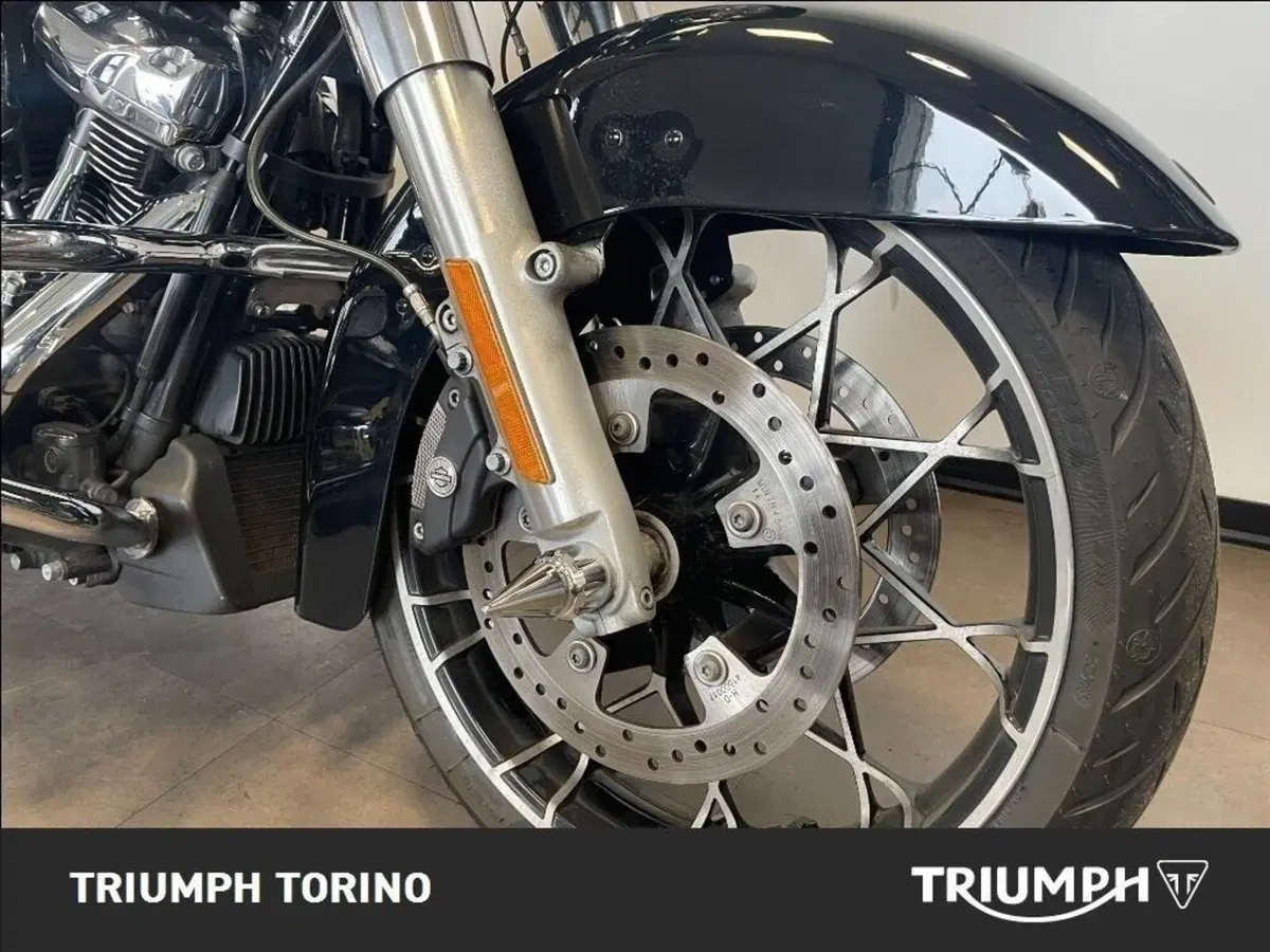 Harley-Davidson 114 Street Glide Special (2019 - 20) - FLHXS (6)