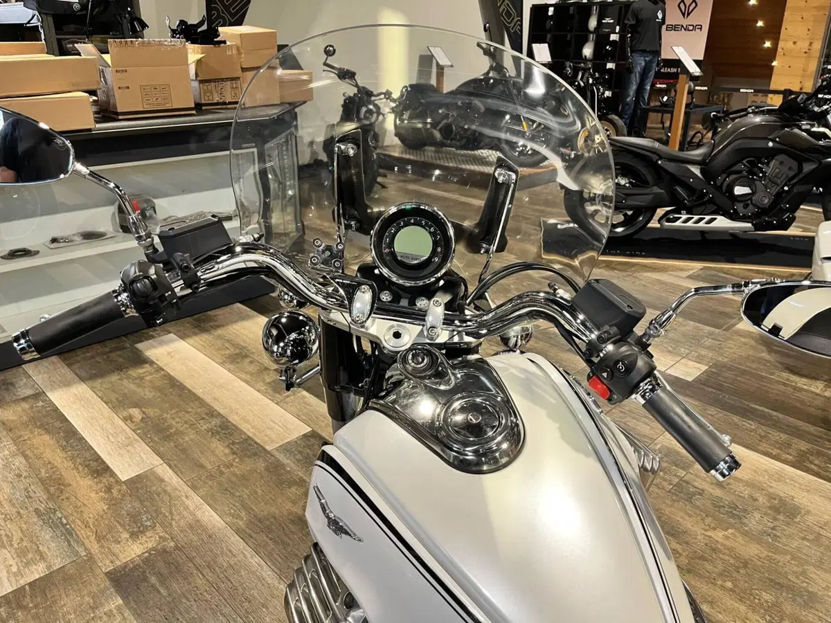 Moto Guzzi California 1400 Touring (2012 - 16) (5)