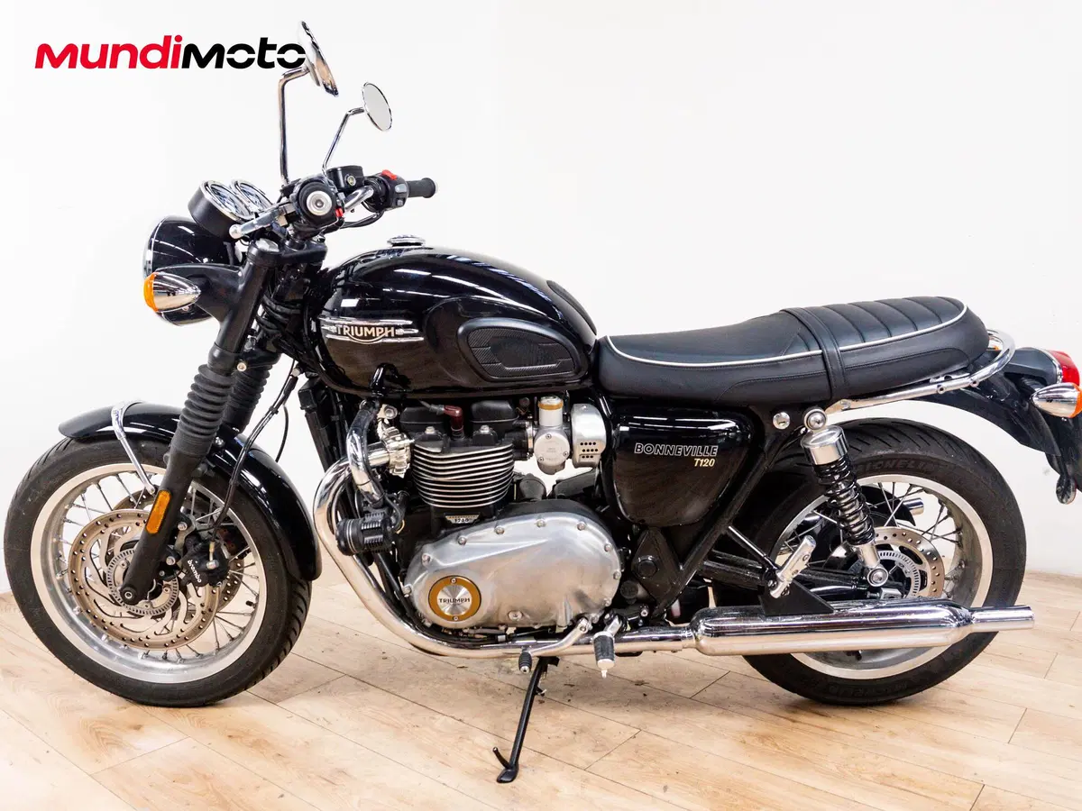 Triumph Bonneville T120 (2026) (6)
