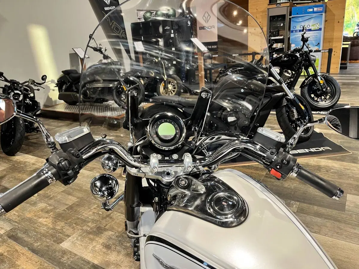 Moto Guzzi California 1400 Touring (2012 - 16) (5)