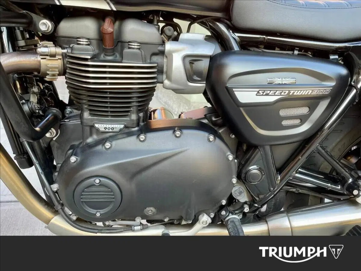 Triumph Speed Twin 900 (2023 - 24) (8)