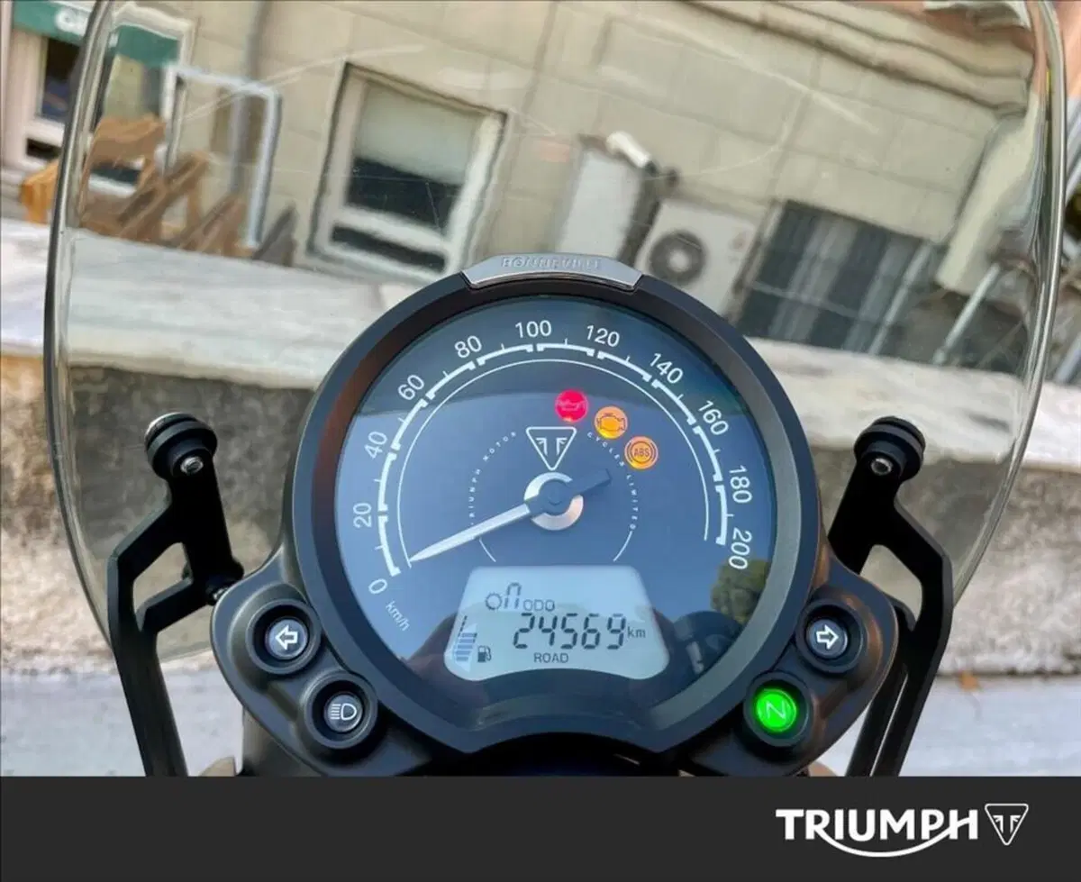 Triumph Speed Twin 900 (2023 - 24) (12)