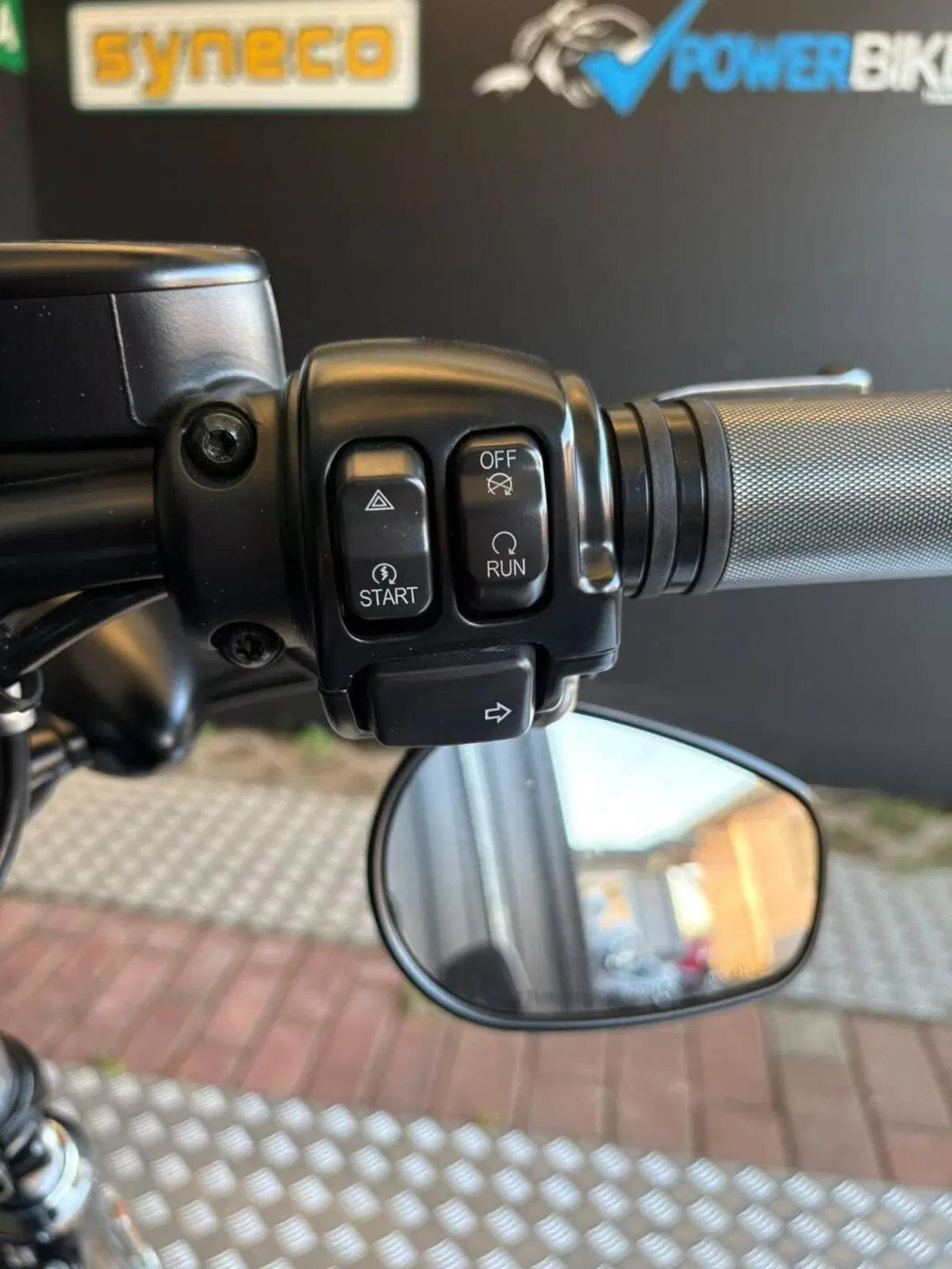 Harley-Davidson 1200 Forty-Eight (2010 - 15) (12)