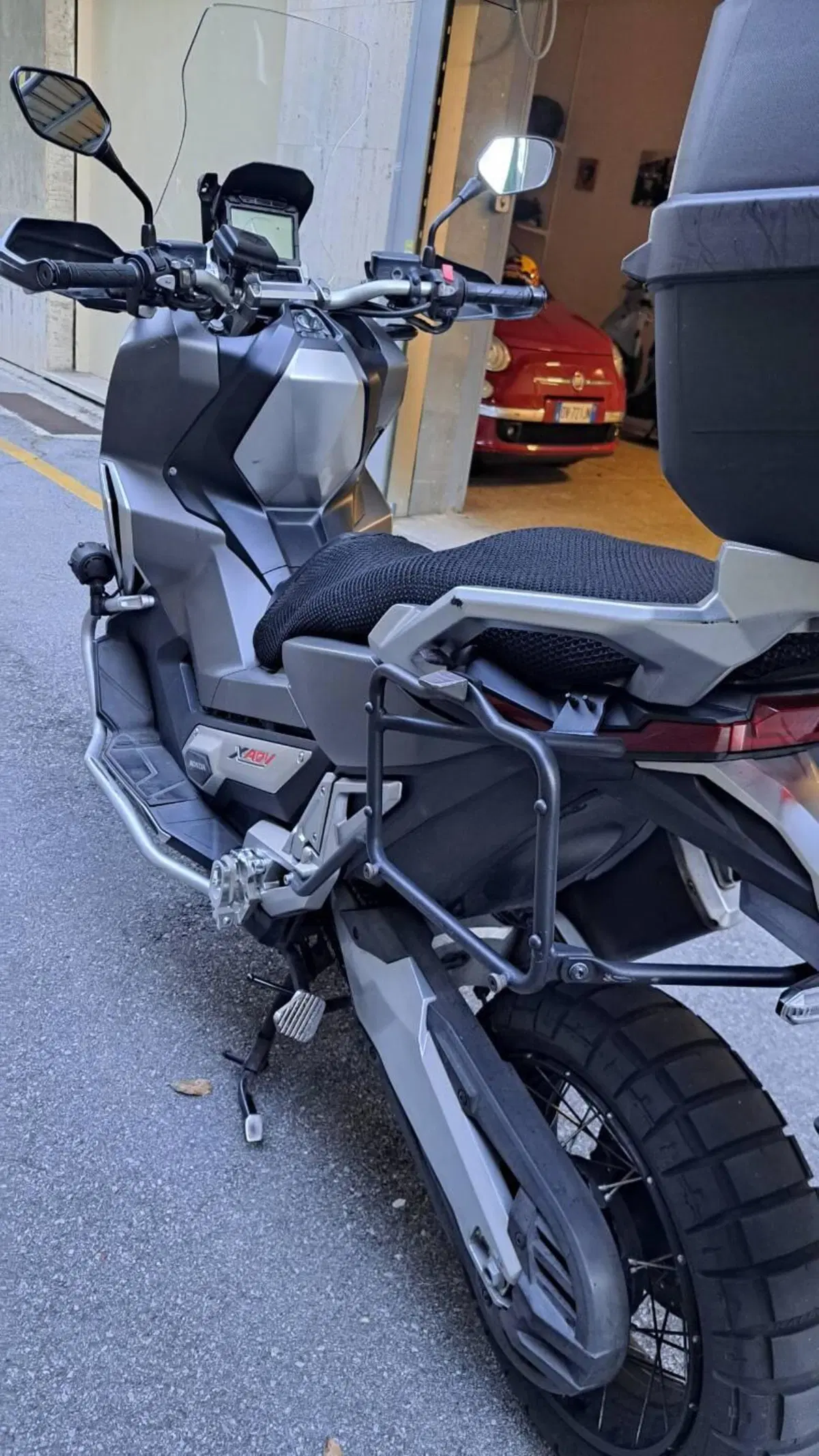 Honda X-ADV 750 (2017) (3)