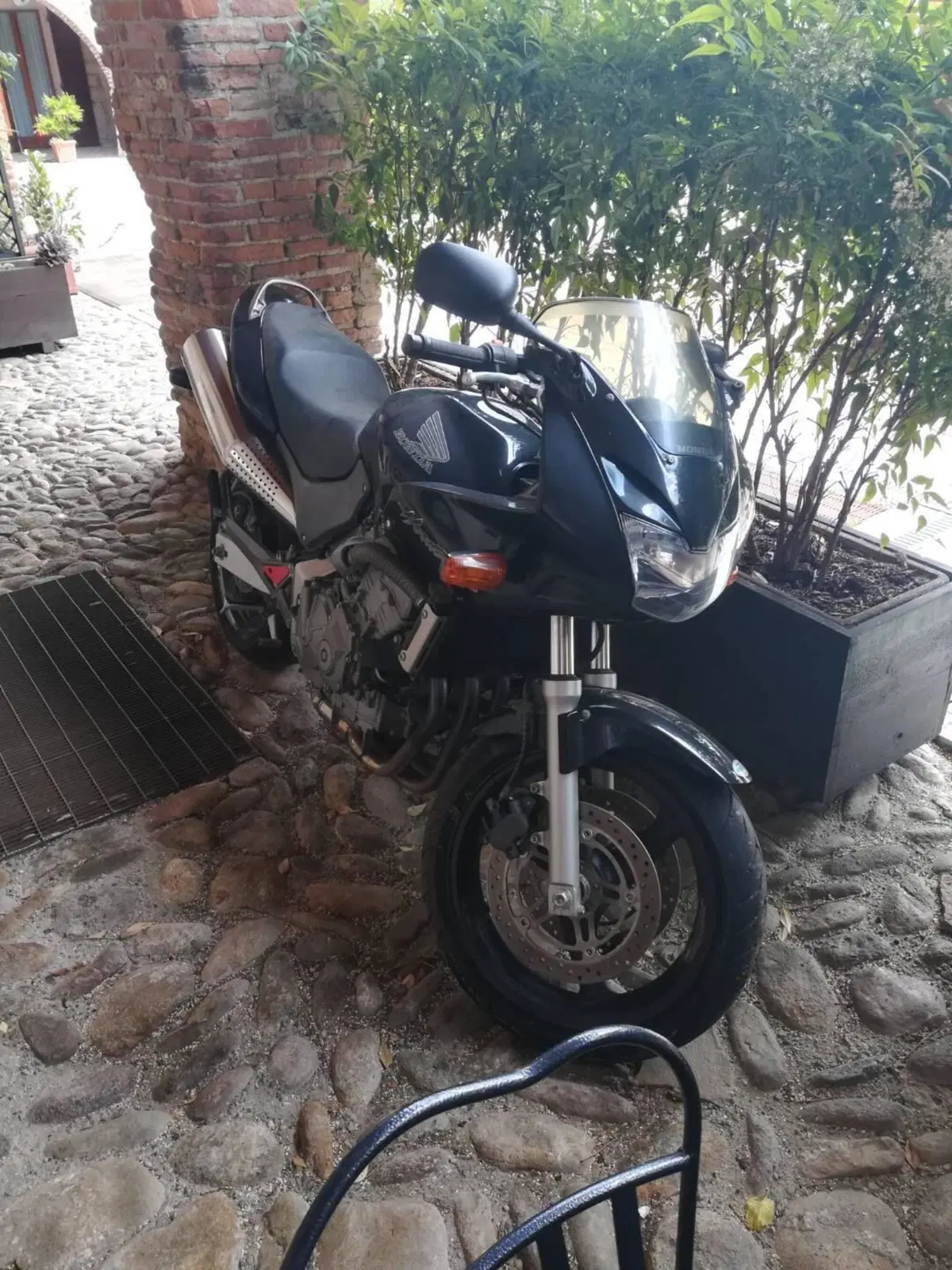 Honda Hornet 600 S (1999 - 01) (2)