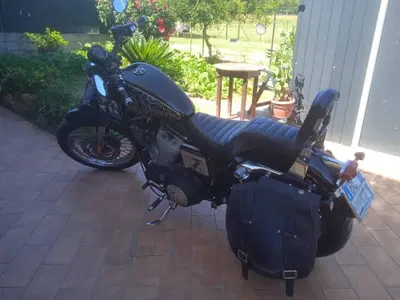 Harley-Davidson 883 Hugger (2001 - 02) - XLH usata