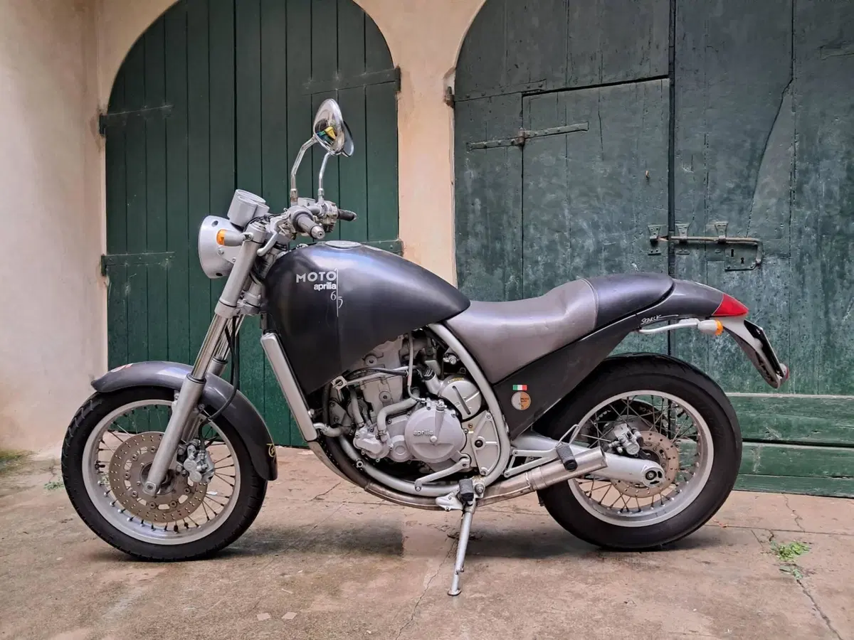 Aprilia motò 6.5 (2)