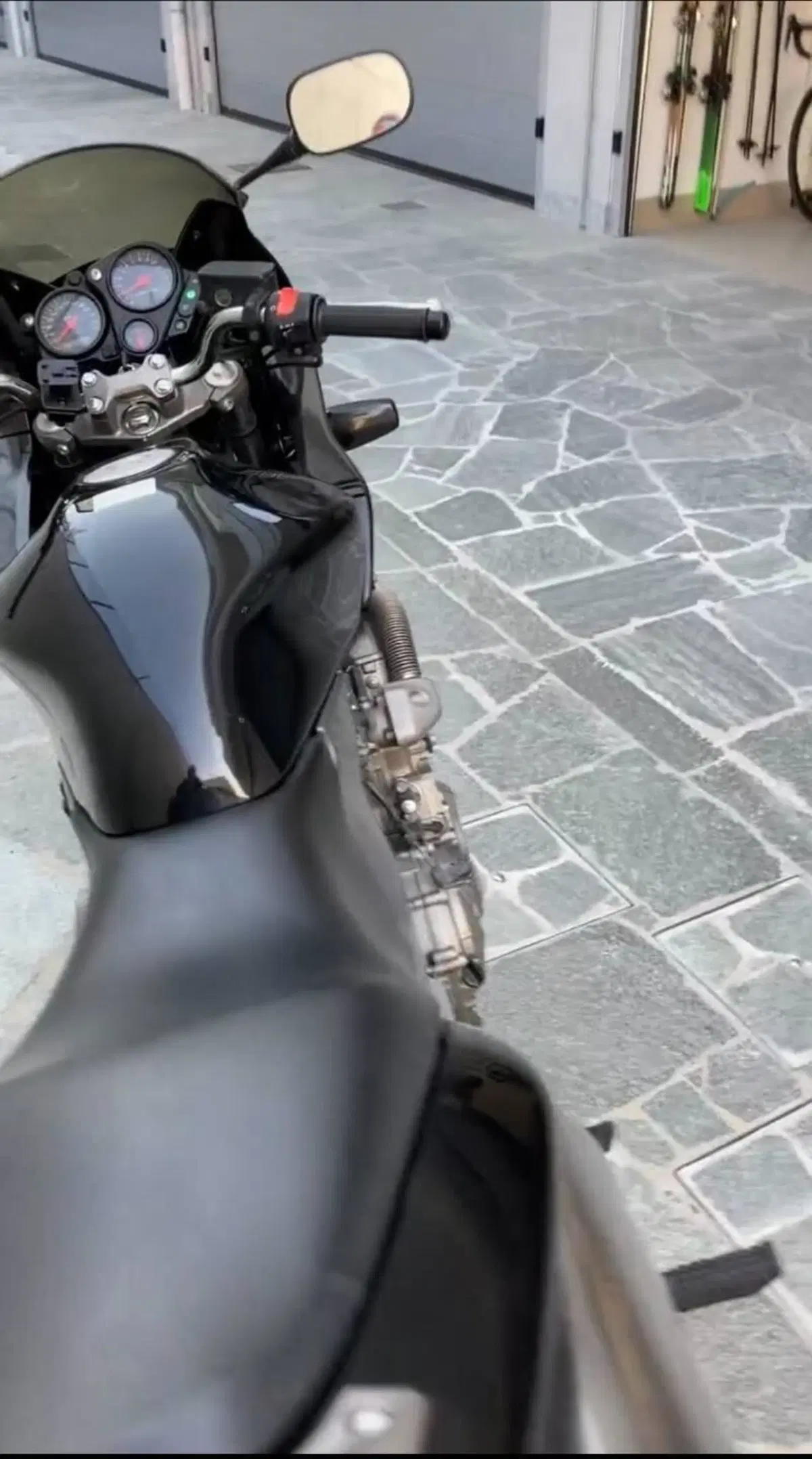 Honda Hornet 600 S (1999 - 01) (4)