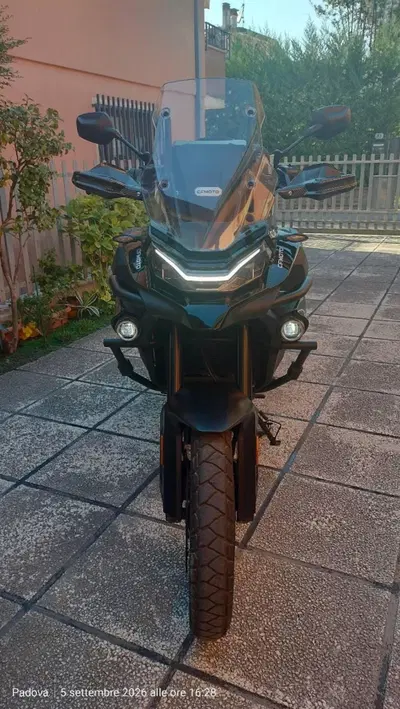 CFMOTO 800MT Explore (2023 - 26) usata