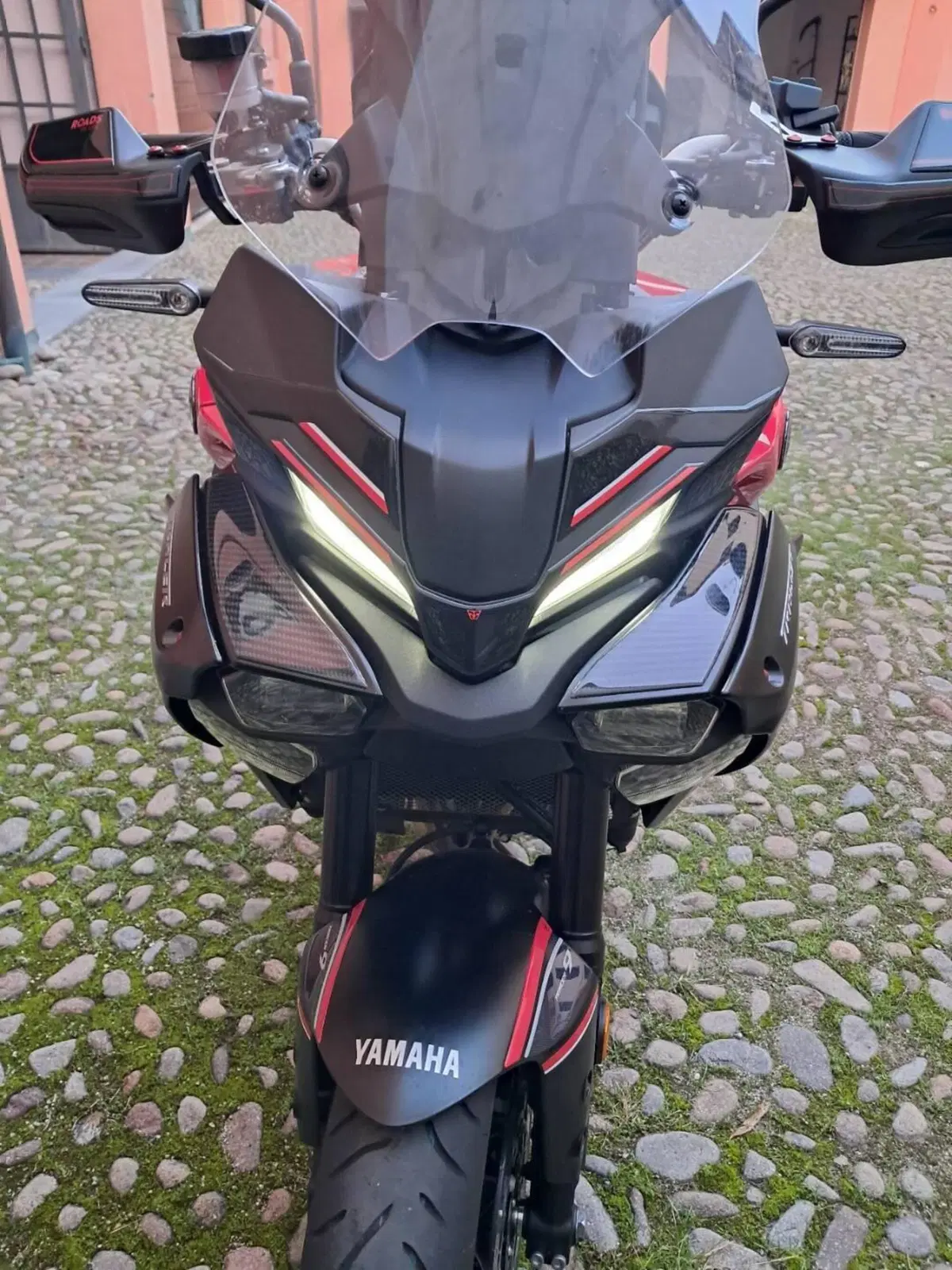 Yamaha Tracer 9 (2025 - 26) (3)