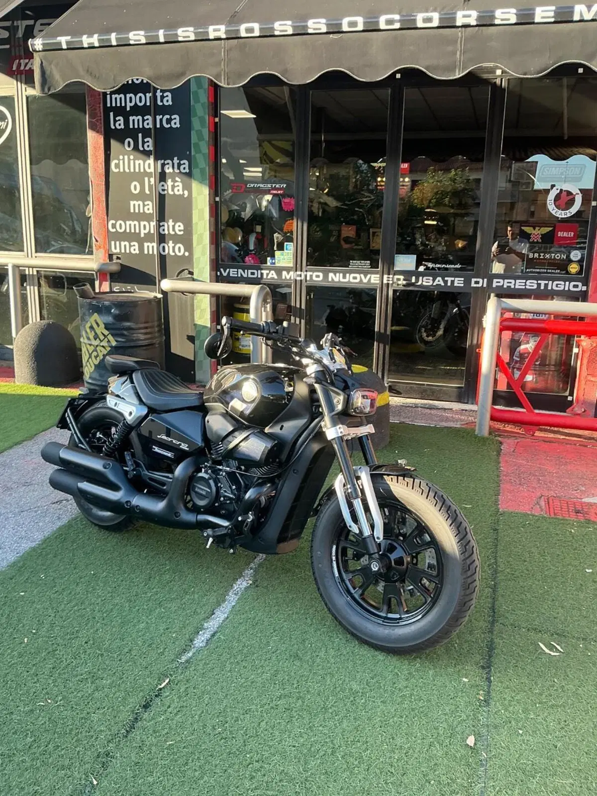 Benelli Leoncino 400 Bobber (2026) (3)