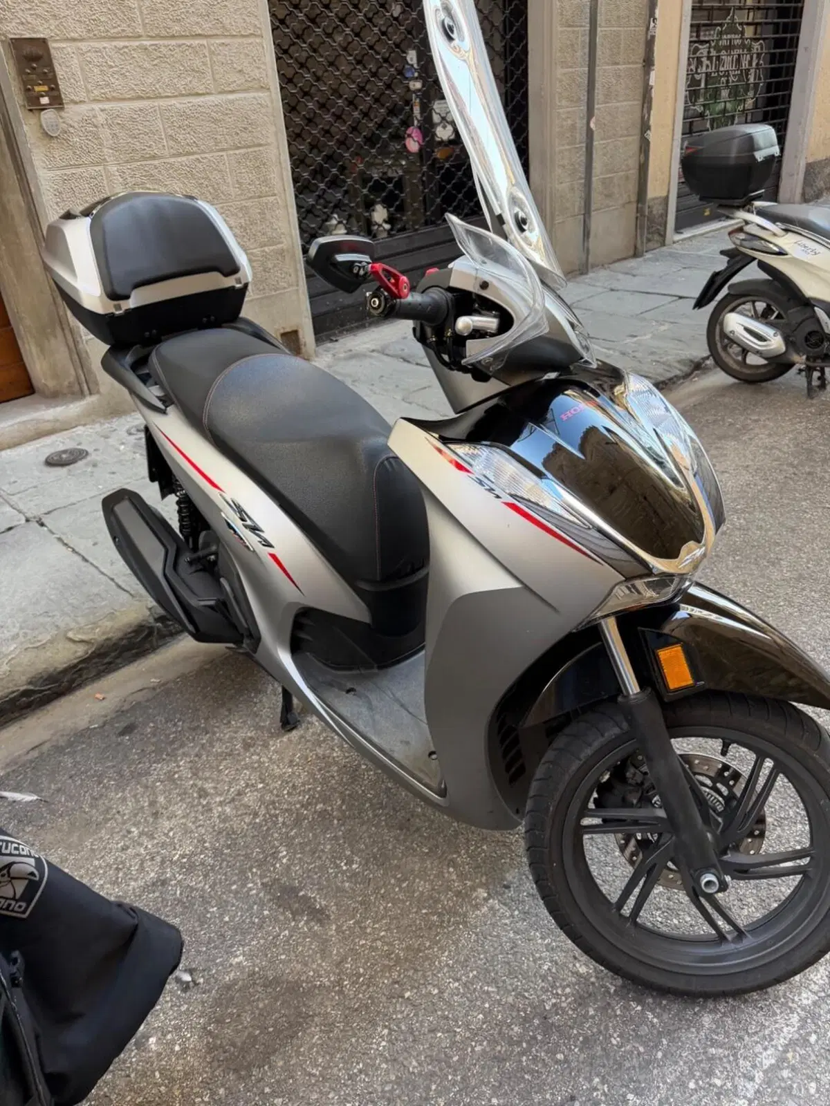 Honda SH 350 Sport (2021 - 24) (2)