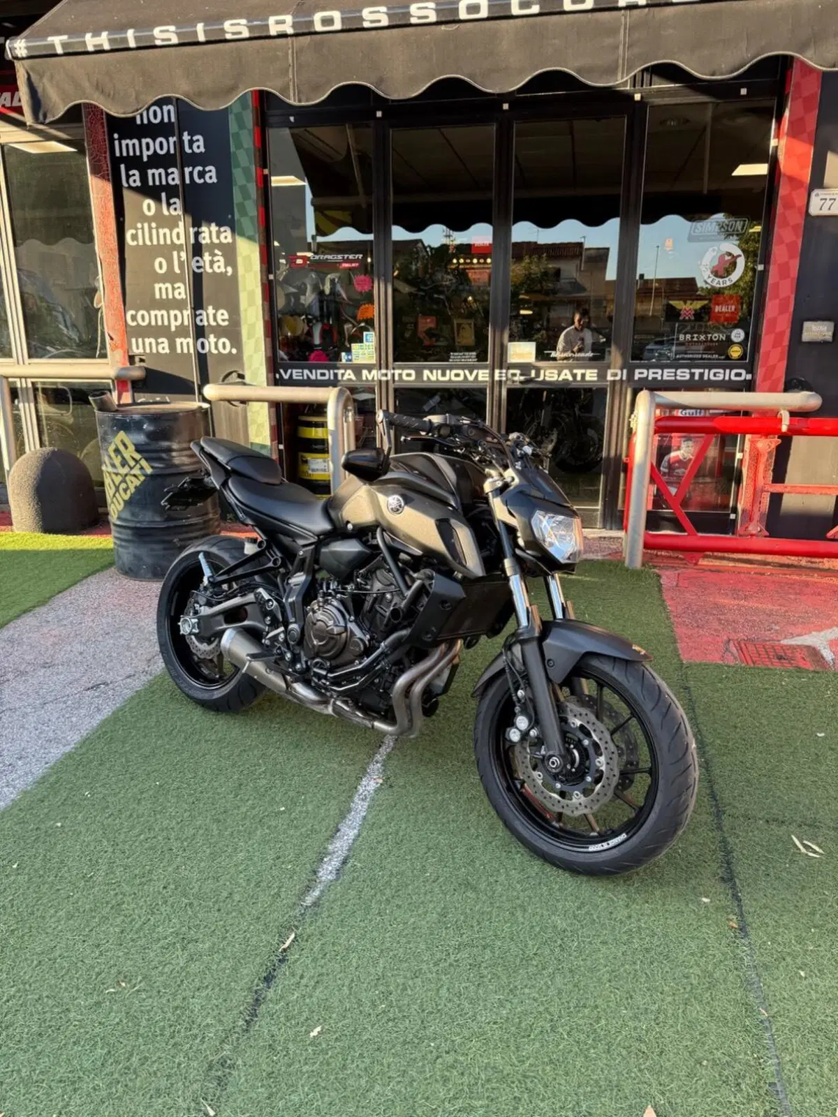 Yamaha MT-07 (2018 - 20) (2)