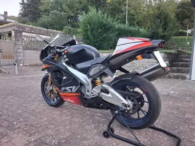 Aprilia RSV 1000 R (2001 - 02) usata