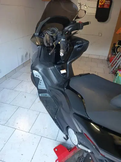 Yamaha T-Max 500 Night Max (2007 - 08) usata
