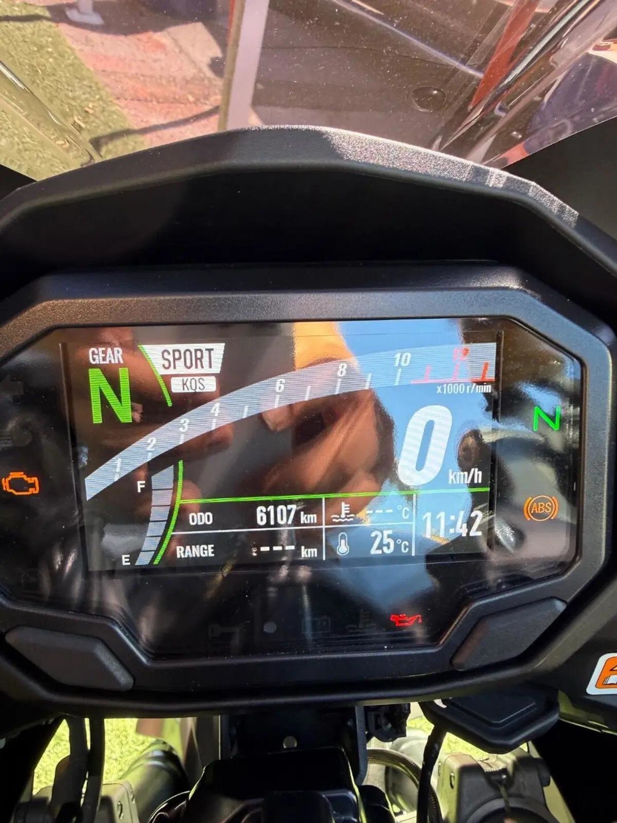 Kawasaki Ninja 1100 SX SE Performance (2025 - 26) (5)
