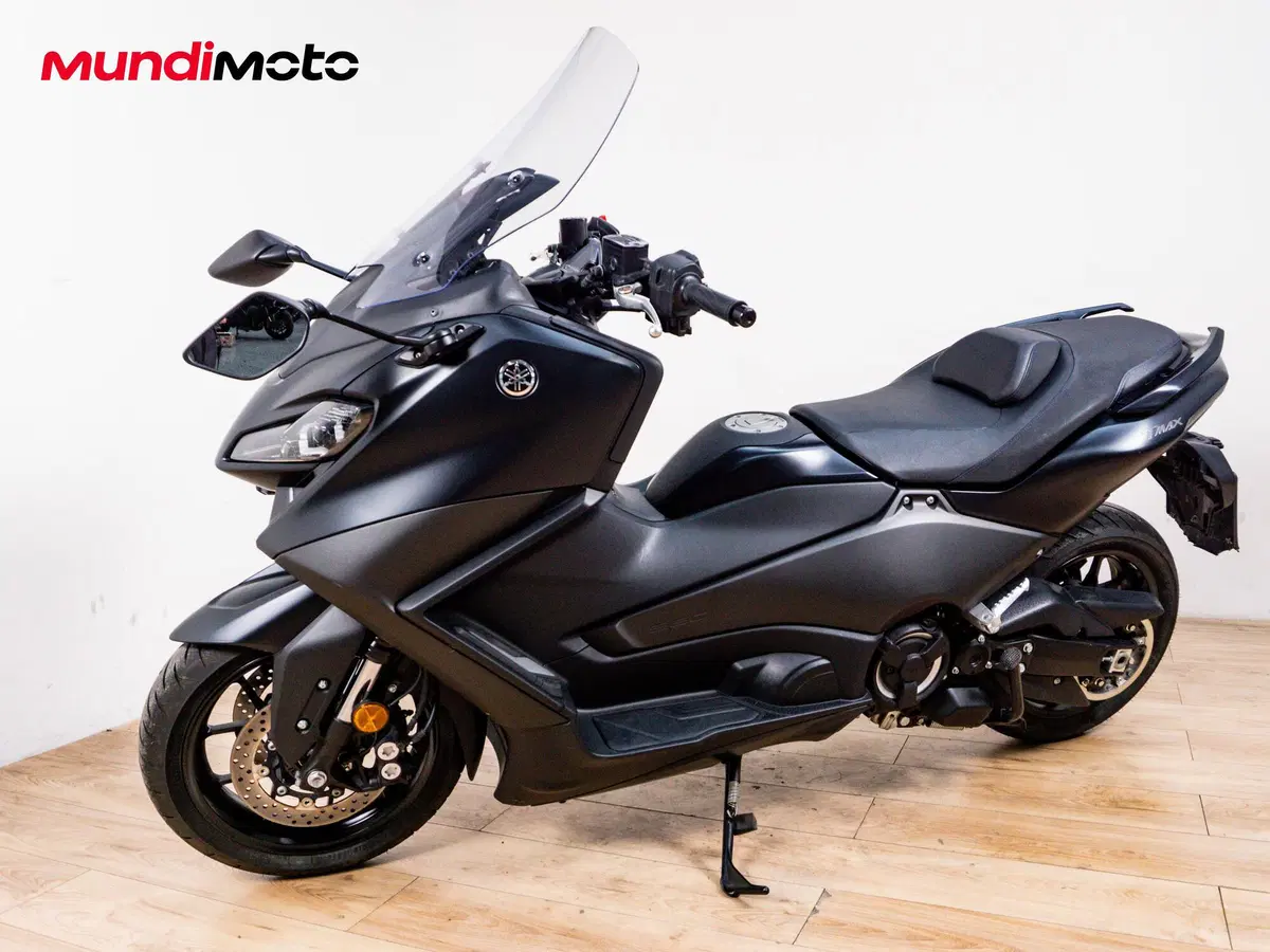 Yamaha T-Max 560 (2025 - 26) (7)