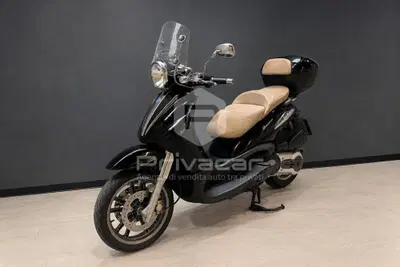Piaggio Beverly Cruiser 500 usata