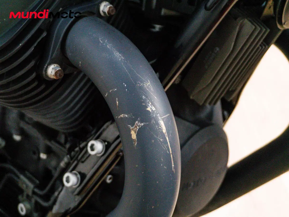 Moto Guzzi V9 Bobber Sport (2019 - 20) (15)