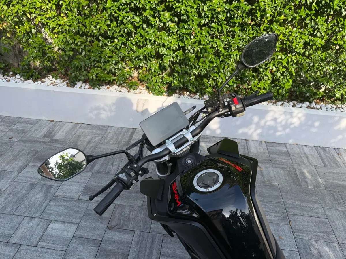Swm Hoku 125 (2023 - 25) (9)