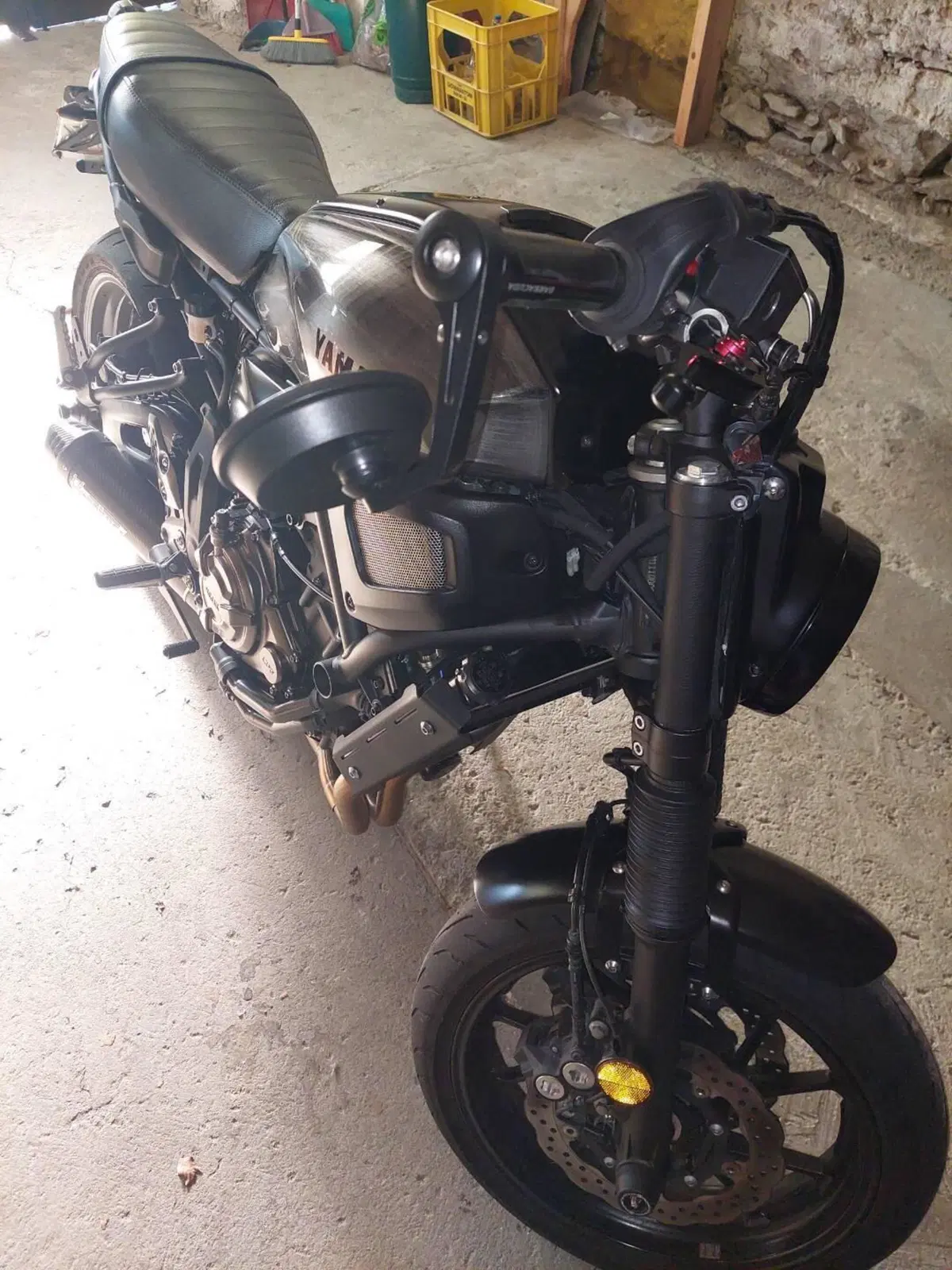 Yamaha XSR 700 ABS (2016 - 20) (4)