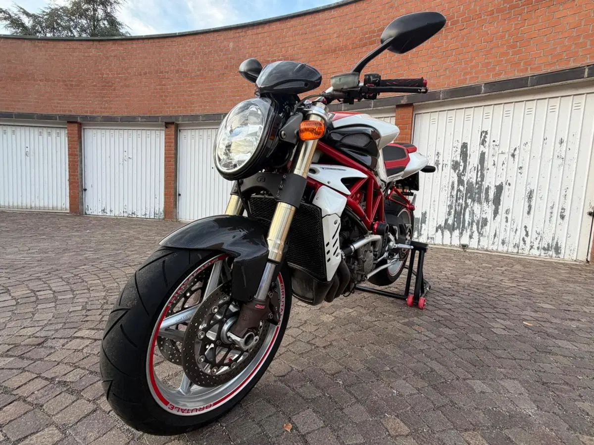 MV Agusta Brutale 910 S (2005 - 11) (3)