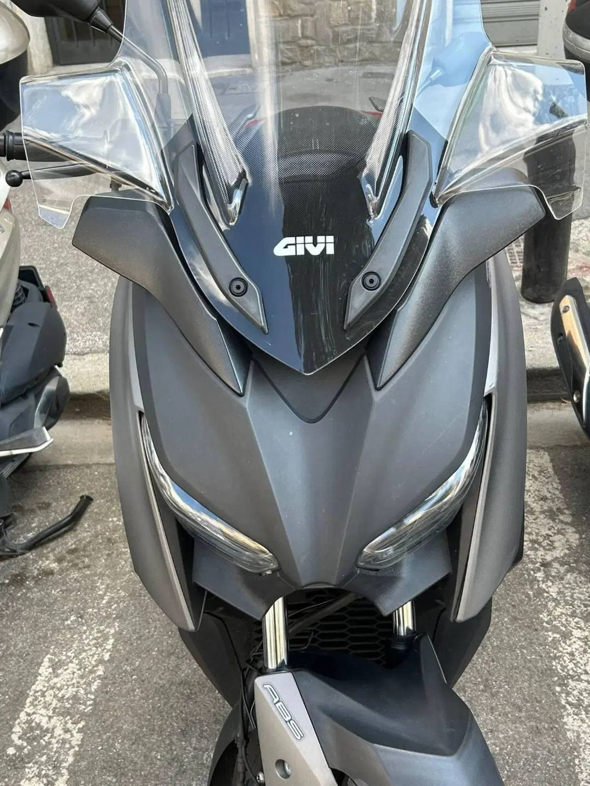 Yamaha X-Max 300 ABS (2017 - 20) (2)