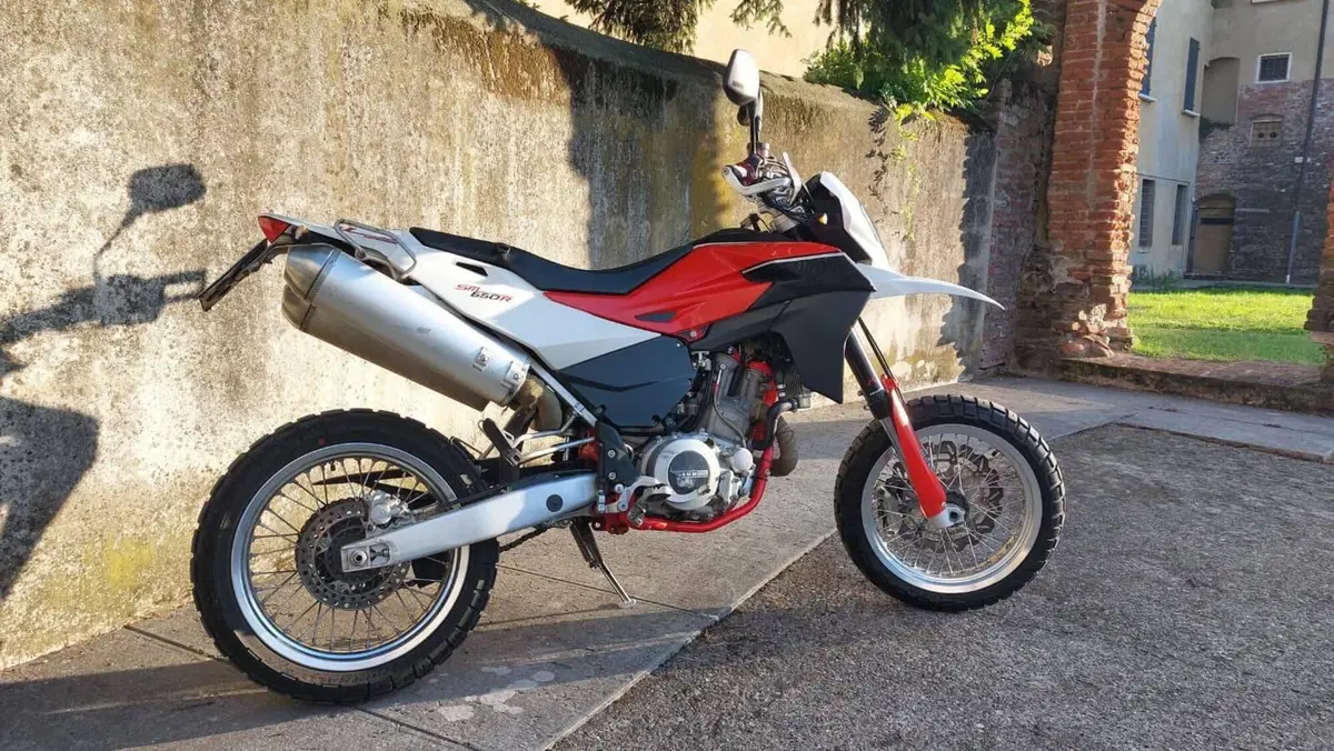 Swm SM 650 R (2015 - 16) (5)
