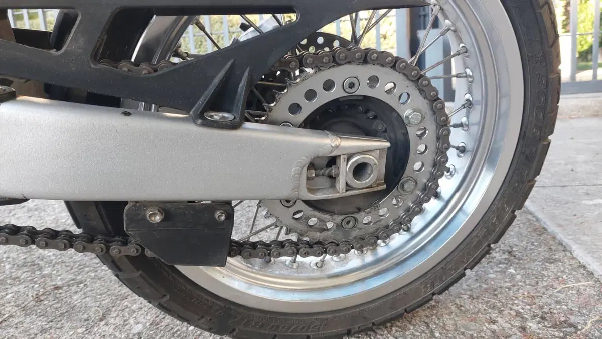Swm SM 650 R (2015 - 16) (14)