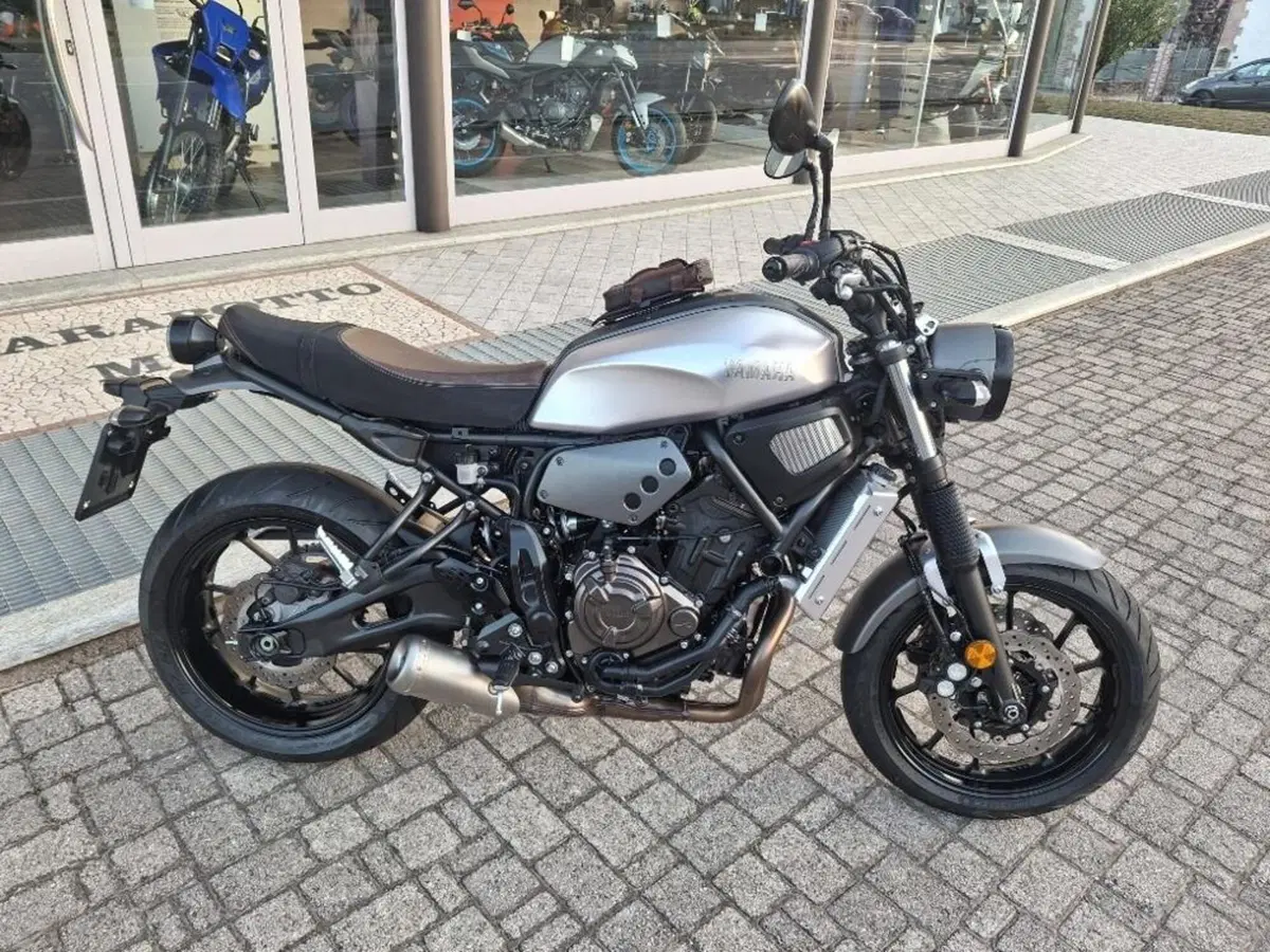 Yamaha XSR 700 ABS (2016 - 20)