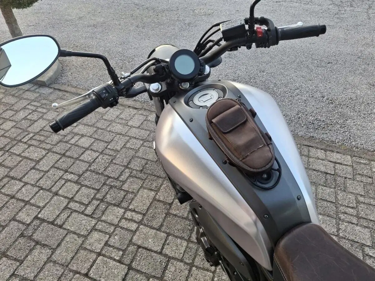 Yamaha XSR 700 ABS (2016 - 20) (5)